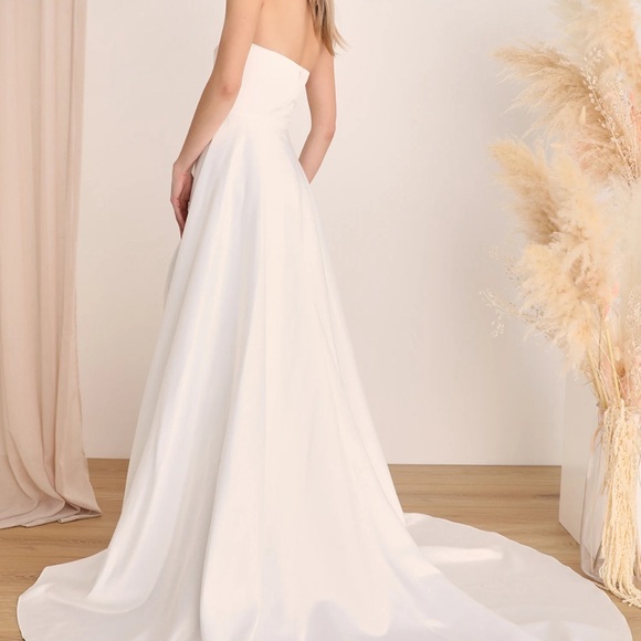 NWT -Lifetime of Love White Satin Strapless A-Line Gown size 8 - Picture 5 of 10